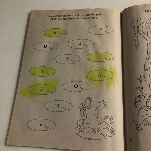 Disney The Princess and The Frog Coloring Book - Picture 6 of 7